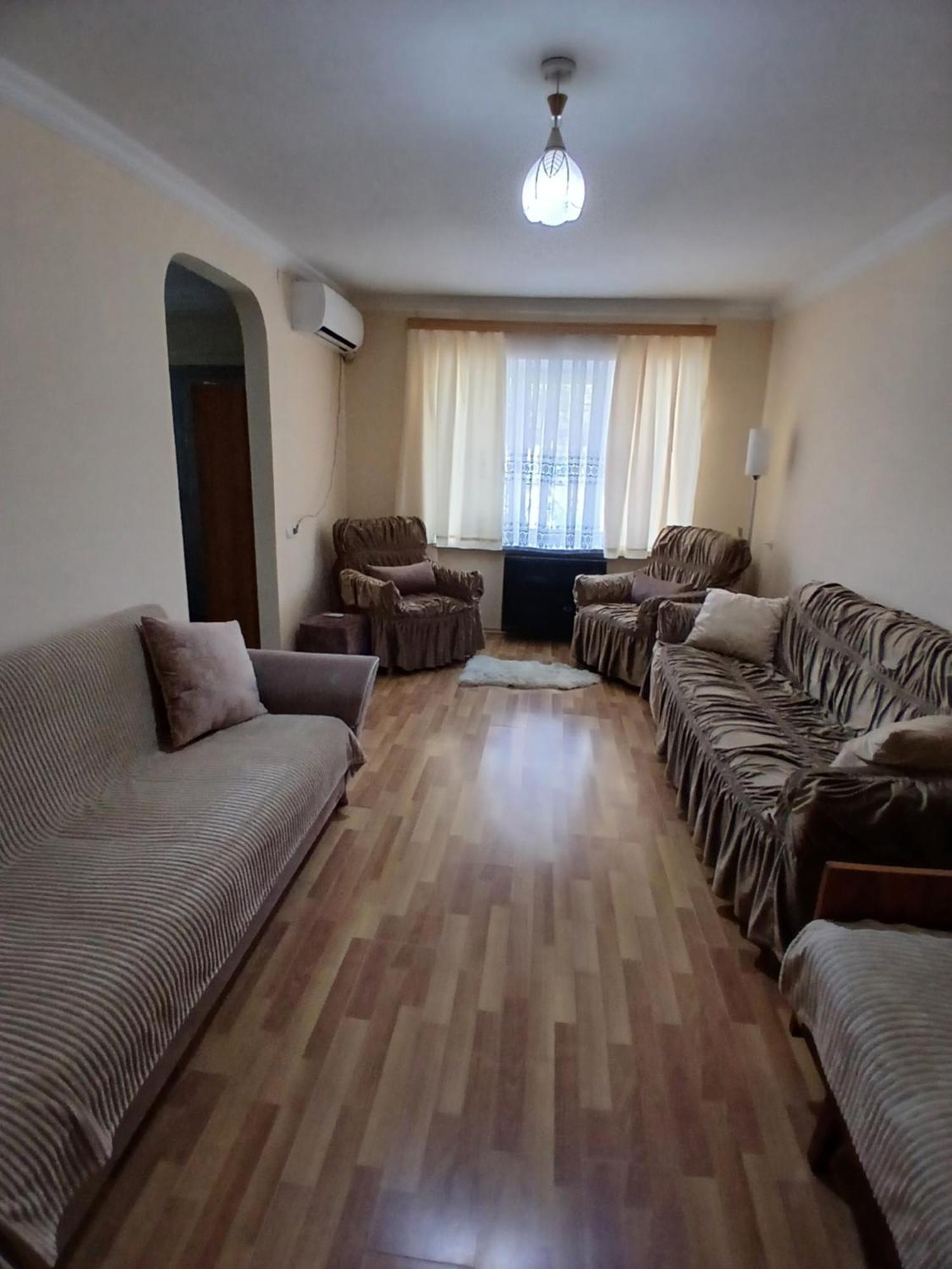Comfort Rustavi  Buitenkant foto